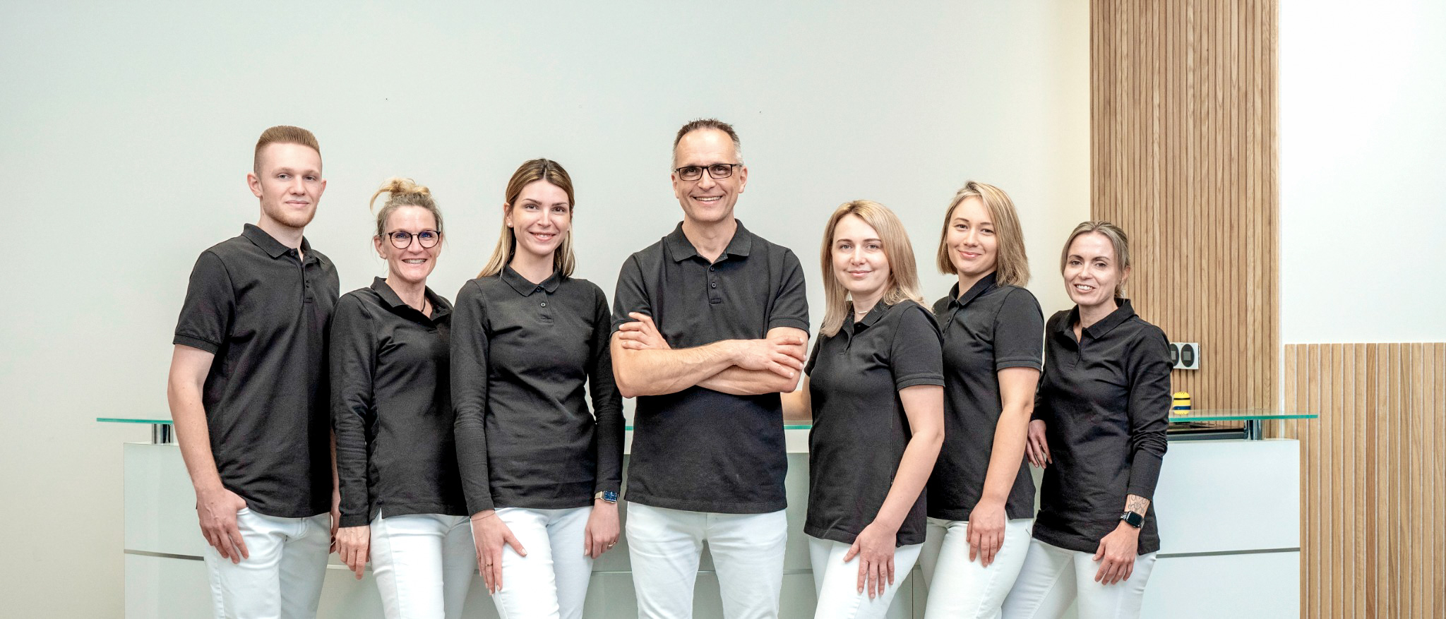 Das Team der Praxis Dr. med. Thomas Henke am Empfang