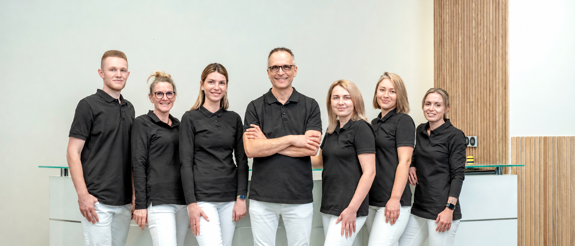 Das Team der Praxis Dr. med. Thomas Henke am Empfang